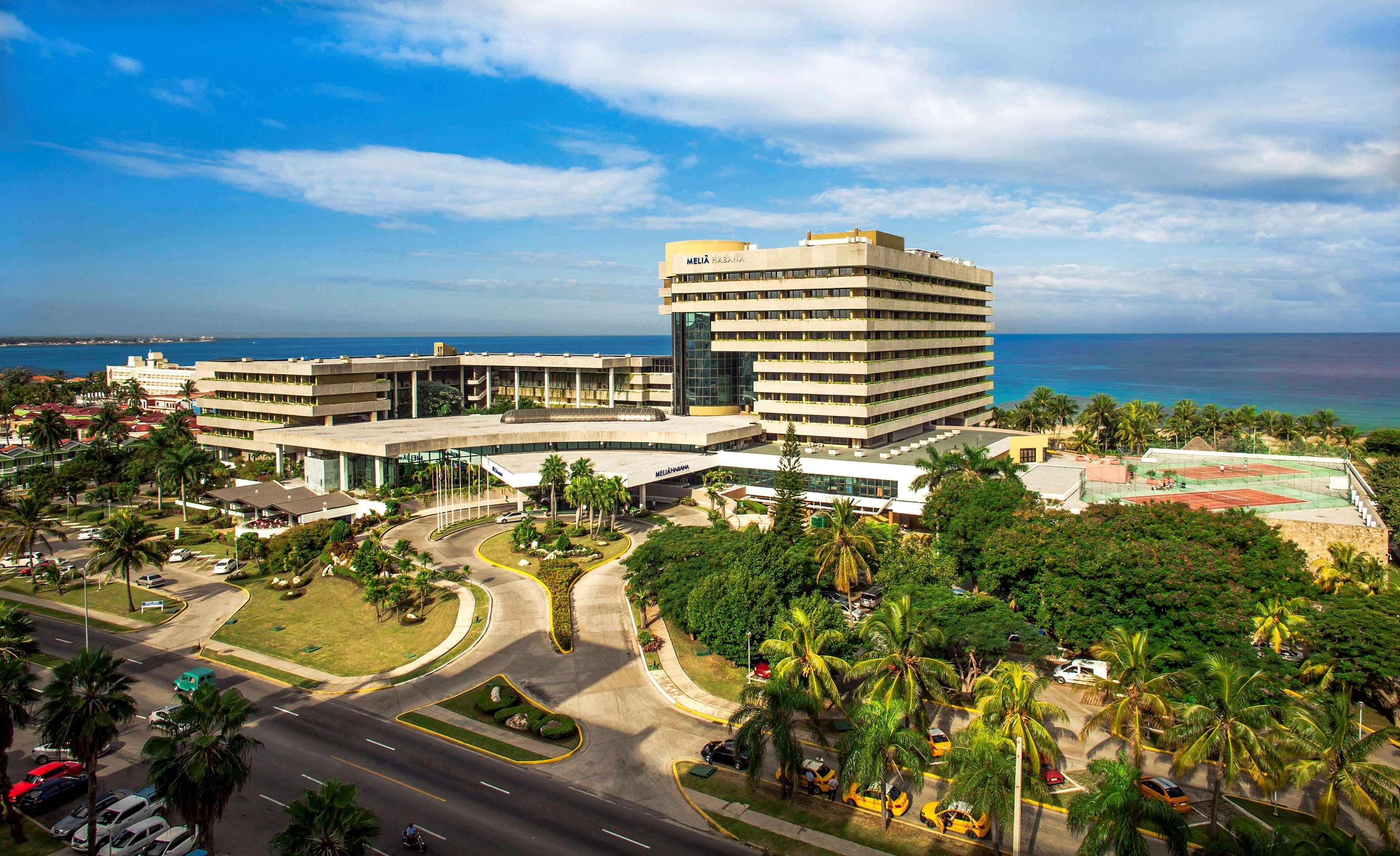 Melia Habana Hotel Хавана Екстериор снимка